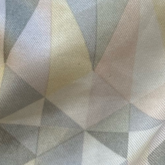 Lululemon Duffel Bag - Picture 8 of 15